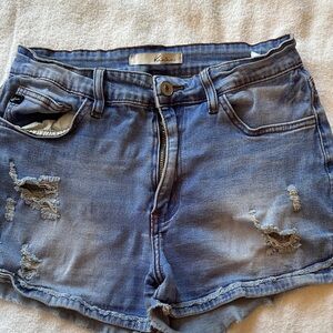 KanCan Light Blue Distressed Denim Shorts Size 28